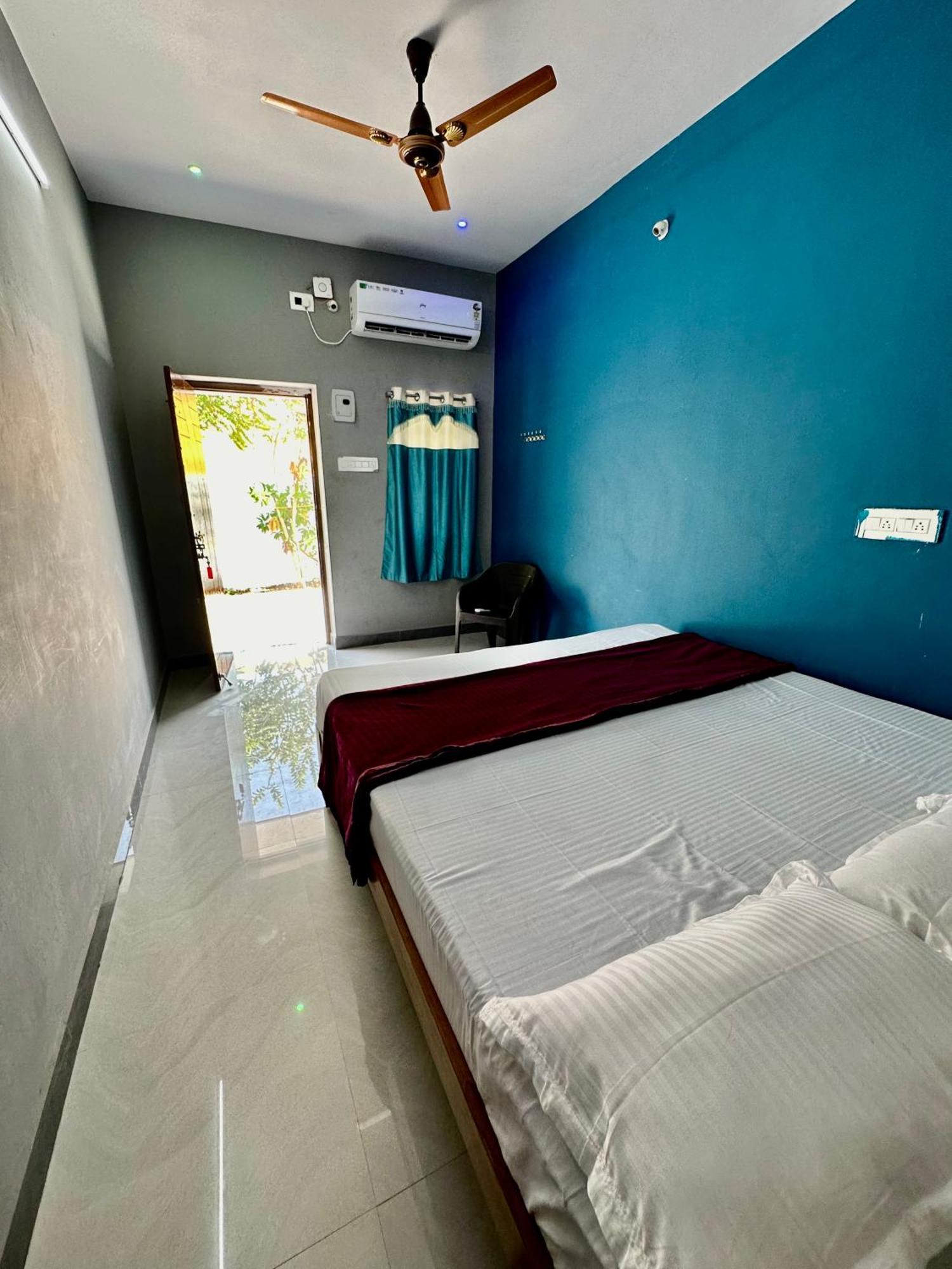 Arunachala Sashwin Guest House Tiruvannāmalai Extérieur photo