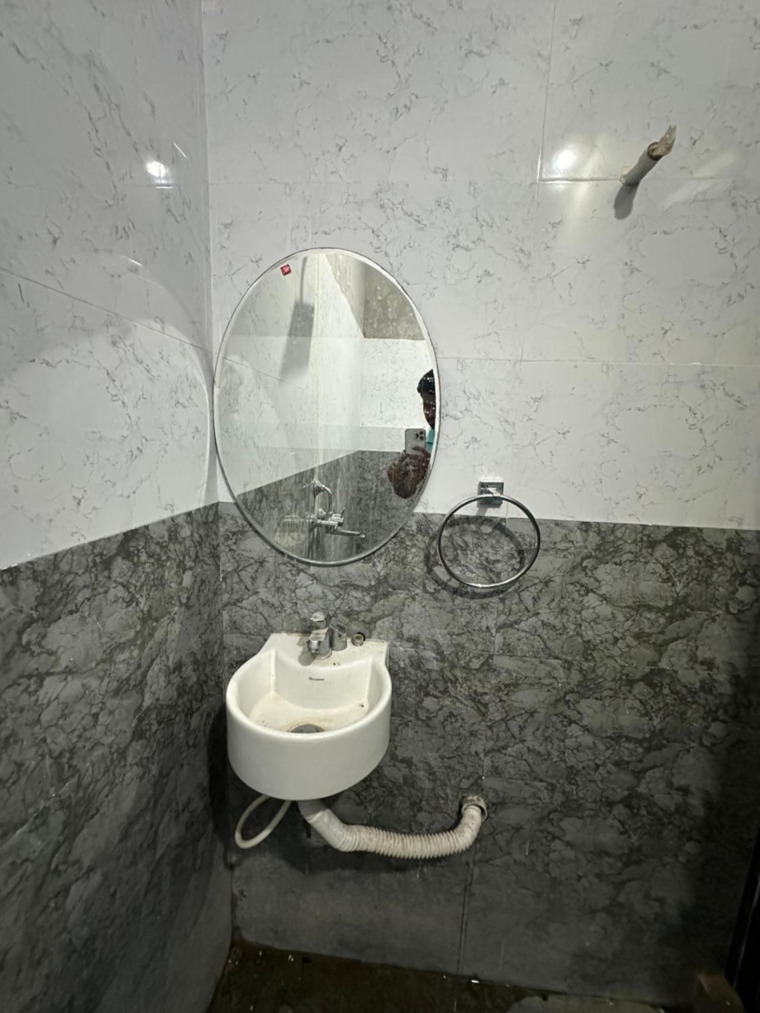 Arunachala Sashwin Guest House Tiruvannāmalai Extérieur photo